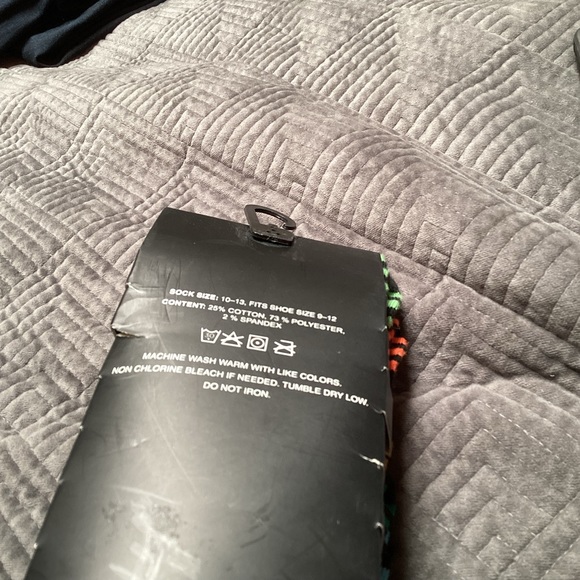 Alexander Julian socks - Picture 4 of 4